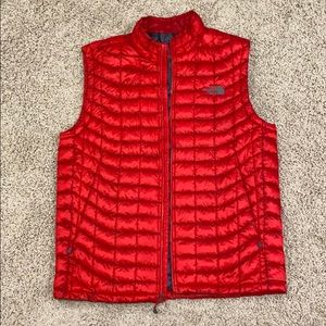 Men’s The North Face Thermoball Vest